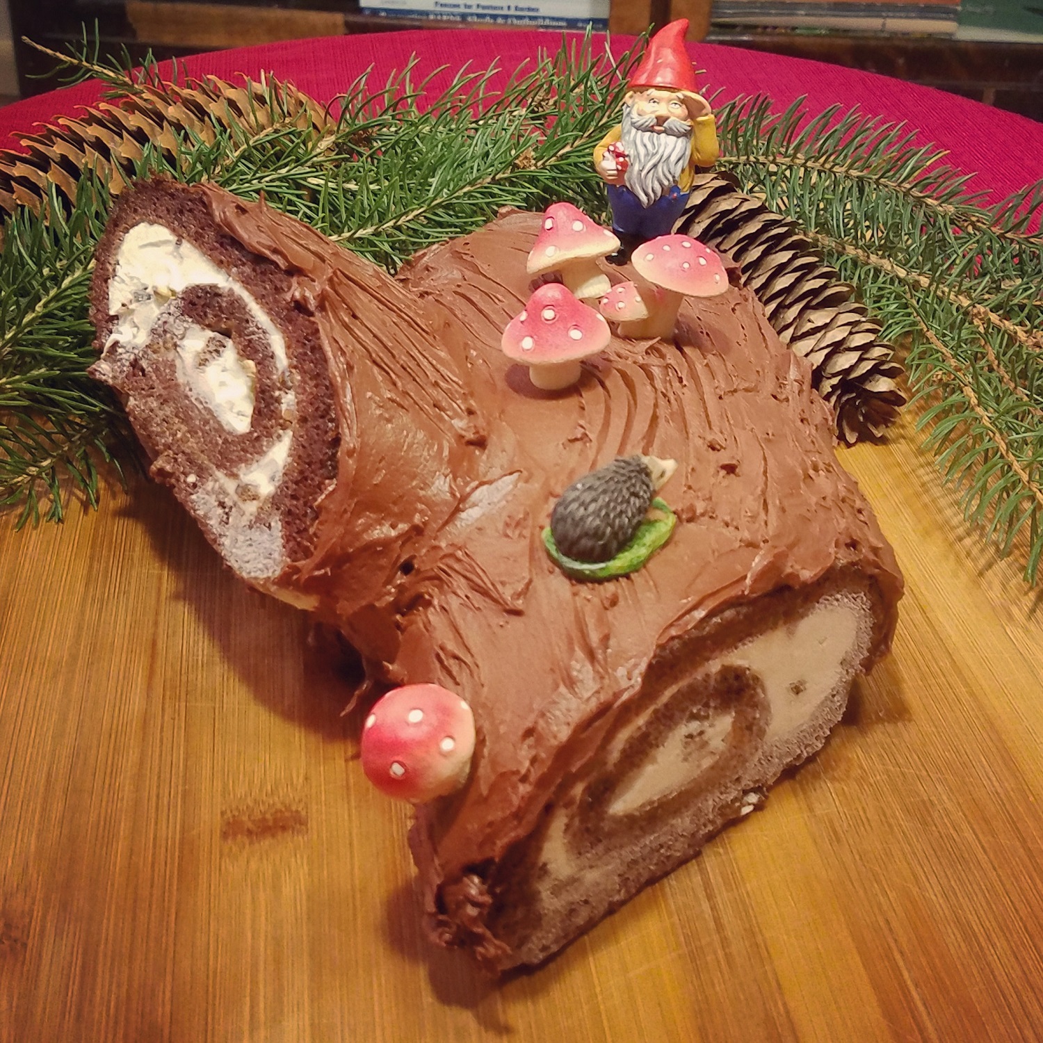 Vegan Tree Stump Cake (Woodland Cake)