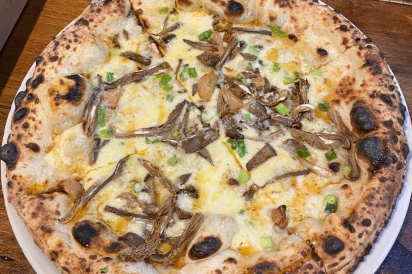 Fungi pizza at Jays Artisan Pizza