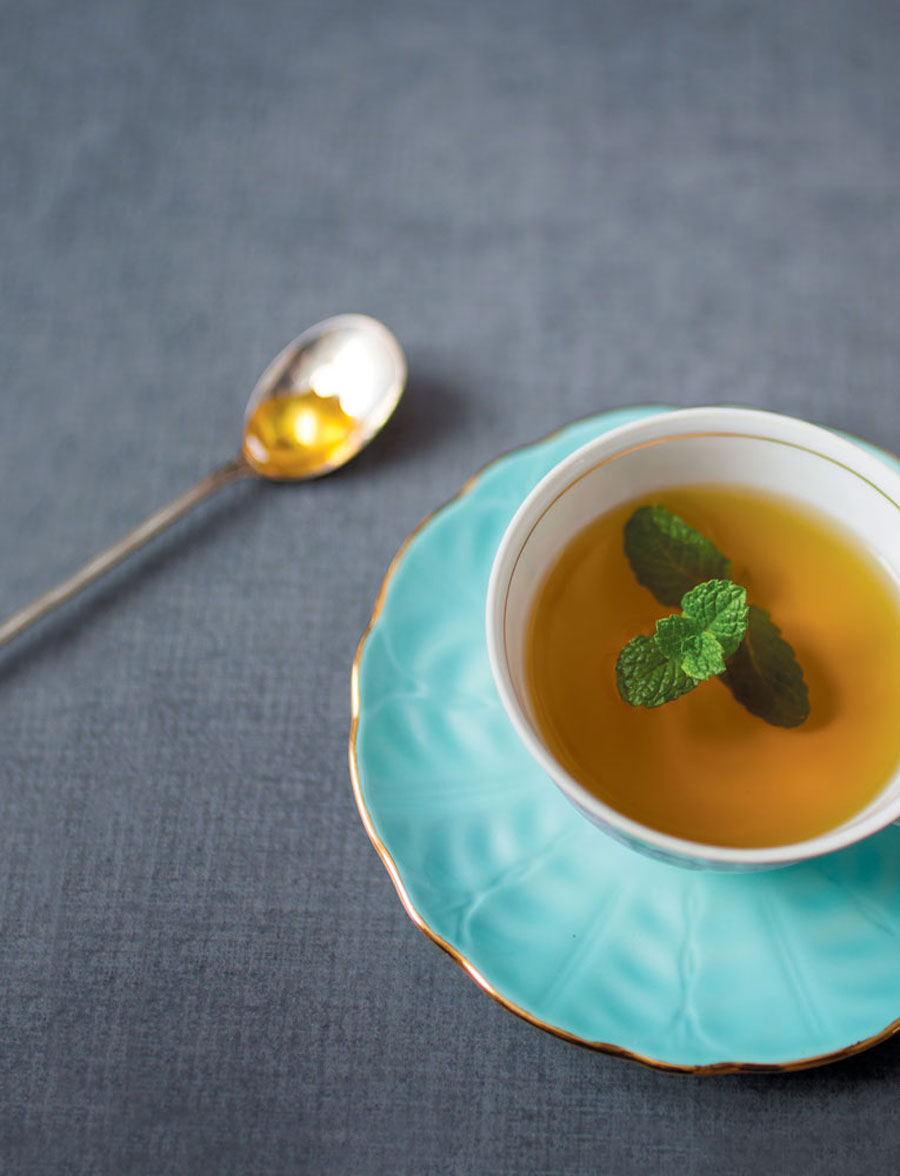 simple-moroccan-mint-tea-1.jpg