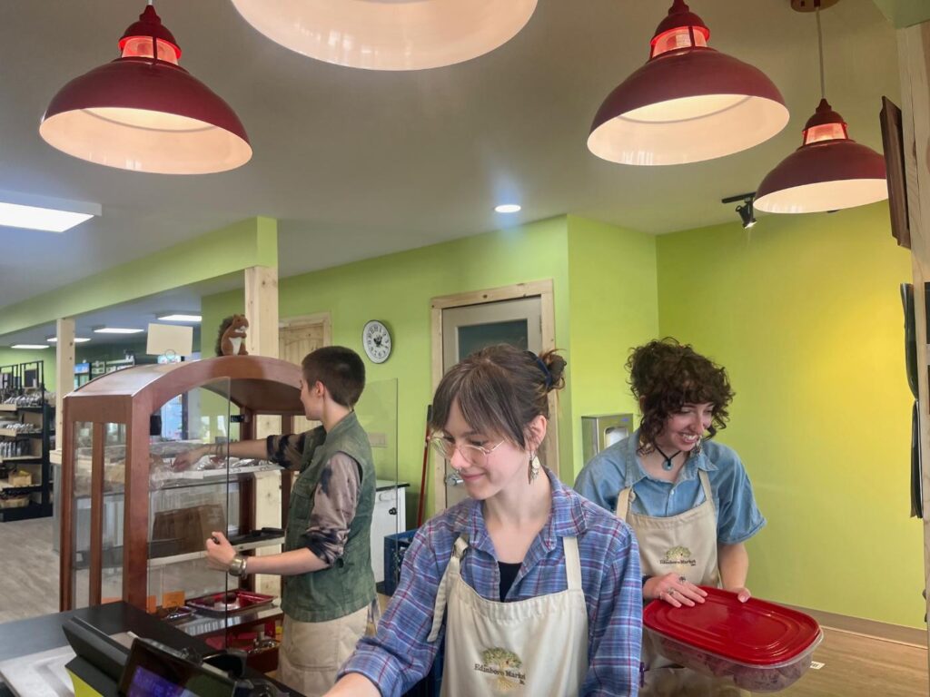Edinboro Market employees